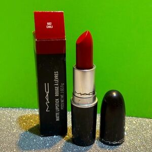 BNIB! MAC Matte Lipstick 💄 in CHILI 🌶️ 602